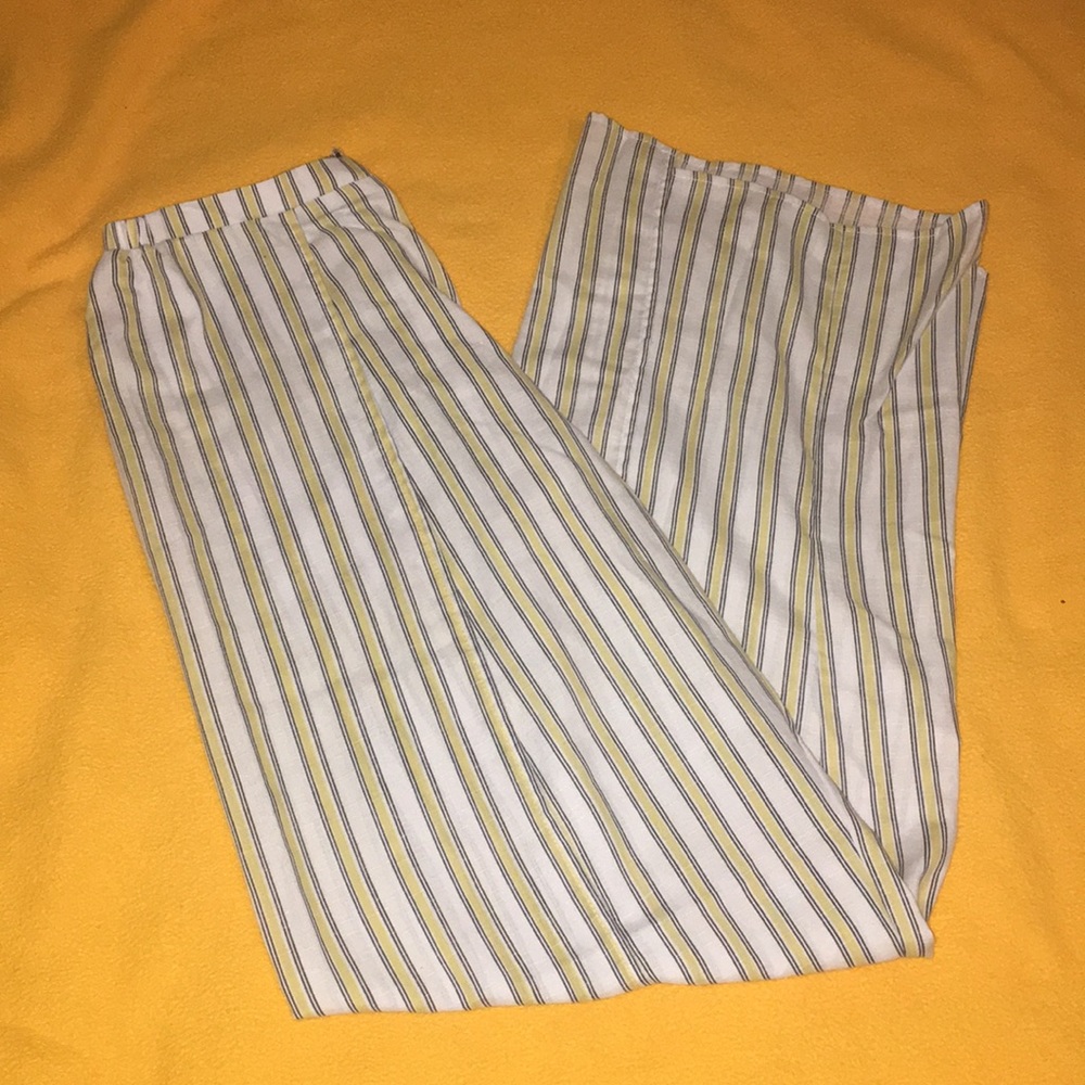 5️⃣ Dollar Sale 🔥Slip side cut open legged Pants